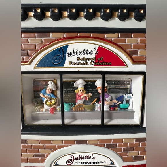 Dept 56 Snow Village JULIETTE'S SCHOOL OF FRENCH CUISINE New Retired Gift Set - Picture 6 of 14